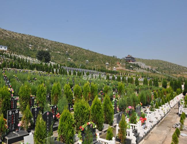 安徽淮北龙山陵园
