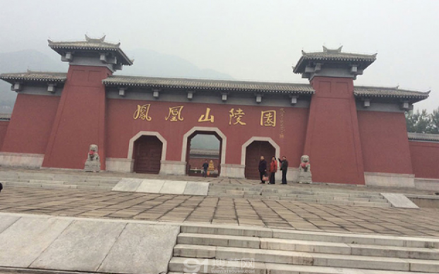 北京哪个凤凰山陵园能买墓地？