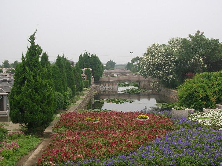 上海华夏陵园怎么样